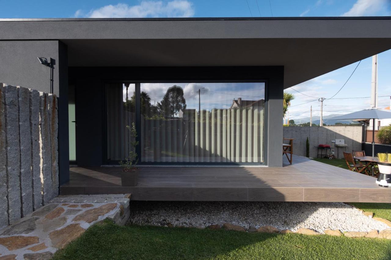 Отель Abracos Dos Avos - Casas De Aldeia Виана-ду-Каштелу Экстерьер фото