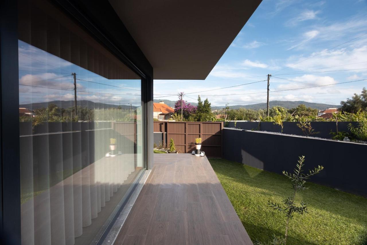 Отель Abracos Dos Avos - Casas De Aldeia Виана-ду-Каштелу Экстерьер фото